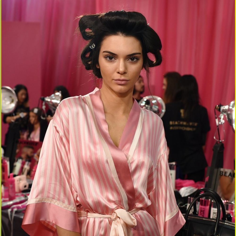 Victoria secret 2015 fashion show robe